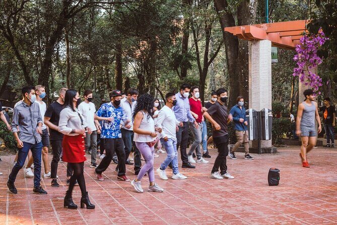 Zero to salsa for beginners - Authenticity and Cultural Engagement