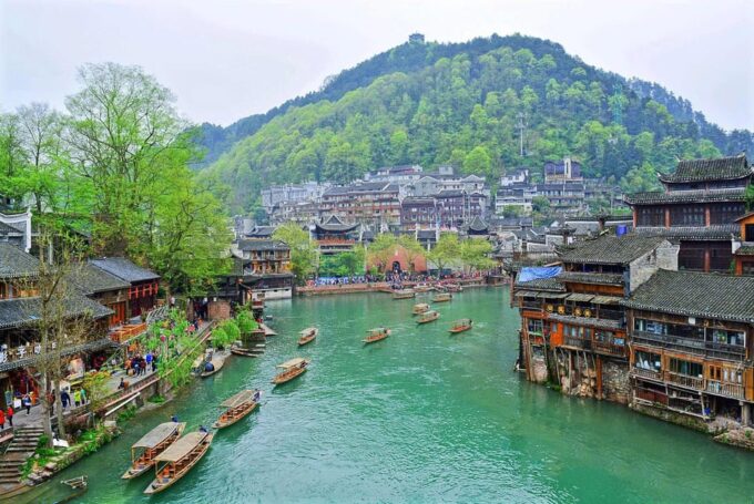 Zhangjiajie: Fenghuang Ancient Town+ Furong Town 2-Days Tour - Frequently Asked Questions