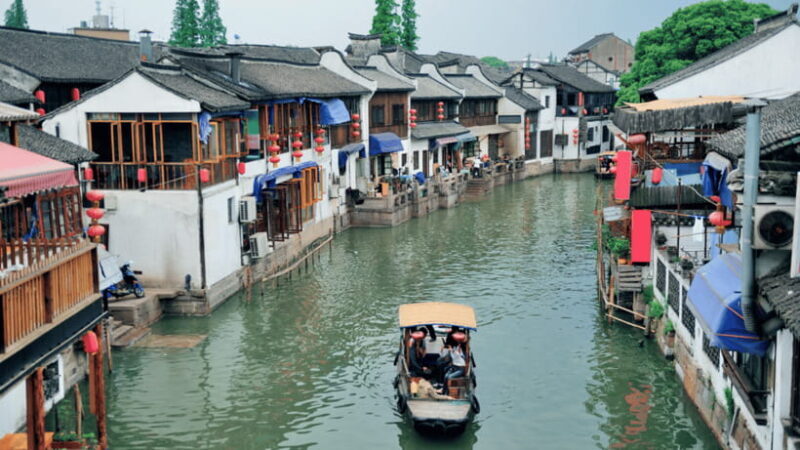 Zhujiajiao & Shanghai:Private Day Tour Water Town to Skyline - An In-Depth Look at the Tour Experience