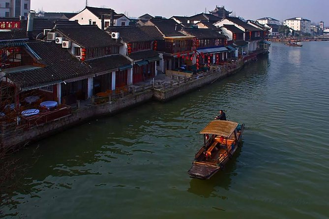 Zhujiajiao Water Town Private Tour With Local Farm Visit and Fruit Picking - Local Farm Visit