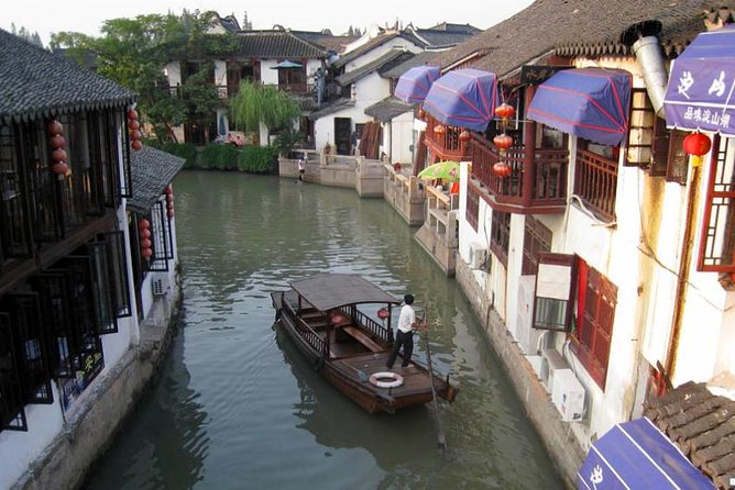 Zhujiajiao Water Village & Seven Treasure Town Day Tour From Shanghai - Attractions in Seven Treasure Town