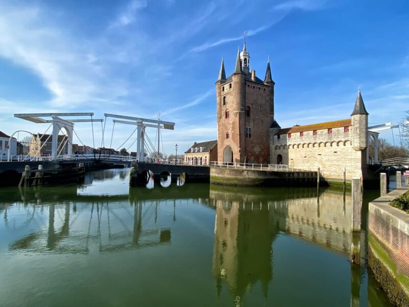 Zierikzee: City Tour With Guide Legends Nl/En Private Tour - Itinerary Highlights