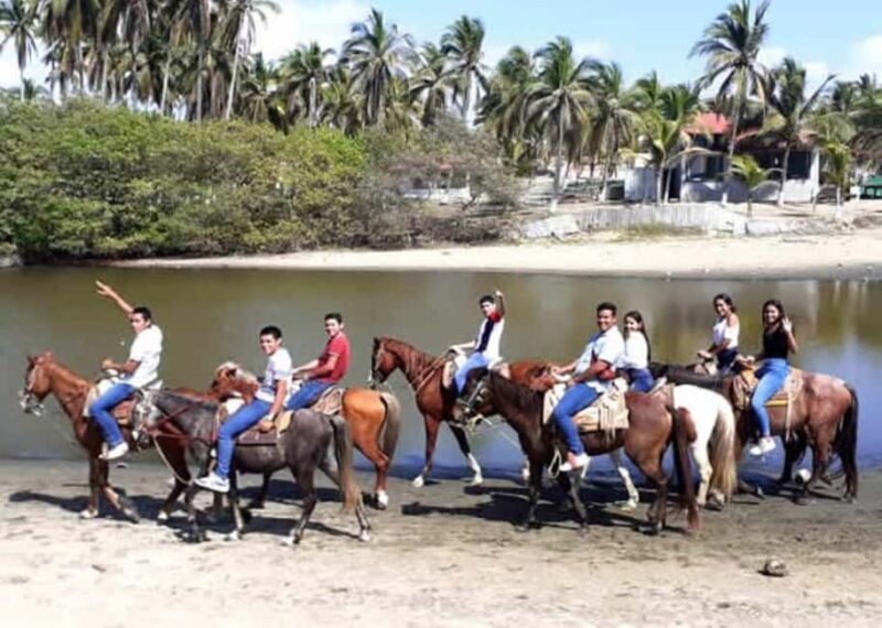 Zihuatanejo: Horseback Riding & Kayaking - The Sum Up