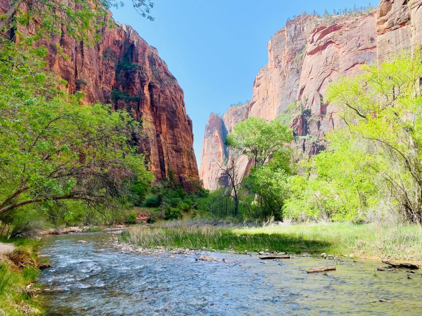 Zion Narrows - Guided Hike and Picnic - The Narrows