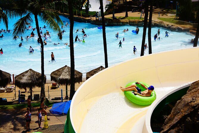 Zip and Dip: 3 Ziplines and Wet n Wild Waterpark - Who Will Love This Tour?