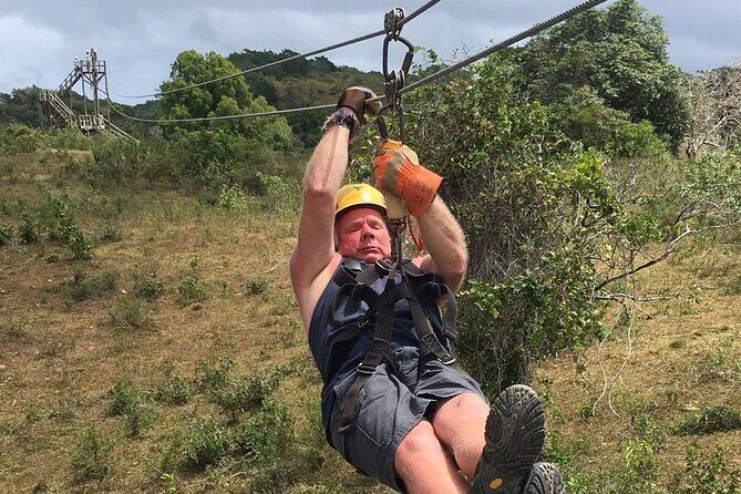 Zip line with 7 waterfall - Discovering the Complete Experience