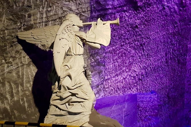 Zipaquirá Private Day Tour Including the Salt Cathedral and Colonial Town - Discovering Zipaquirás Colonial Heritage