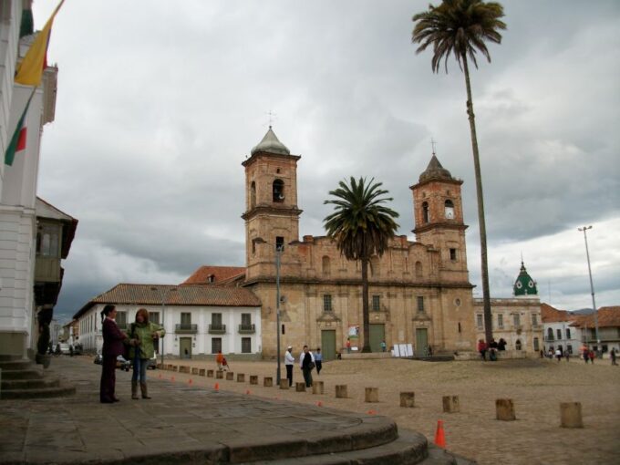 Zipaquira Salt Cathedral and Lake Guatavita - Souvenir Shopping in Zipaquira