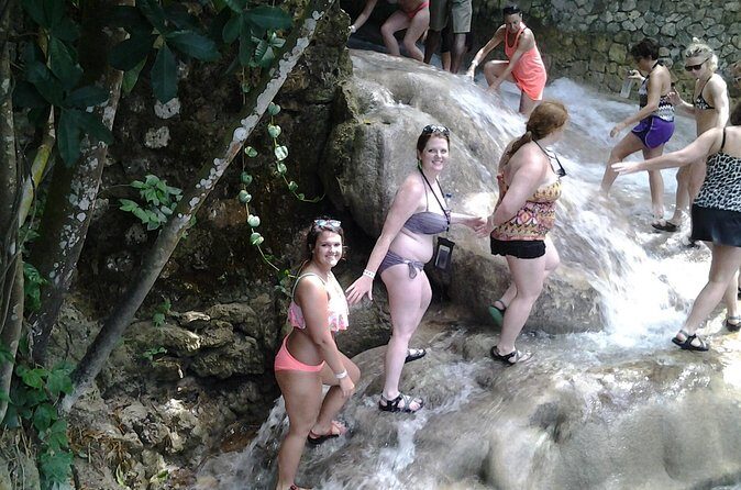 Ziplinig Dunn's River Falls from Montego Bay - FAQs