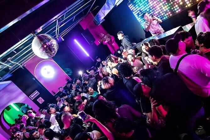 Zona Rosa Mexico City Nightlife of Magic LGBT+ And Bar Tour - The Sum Up