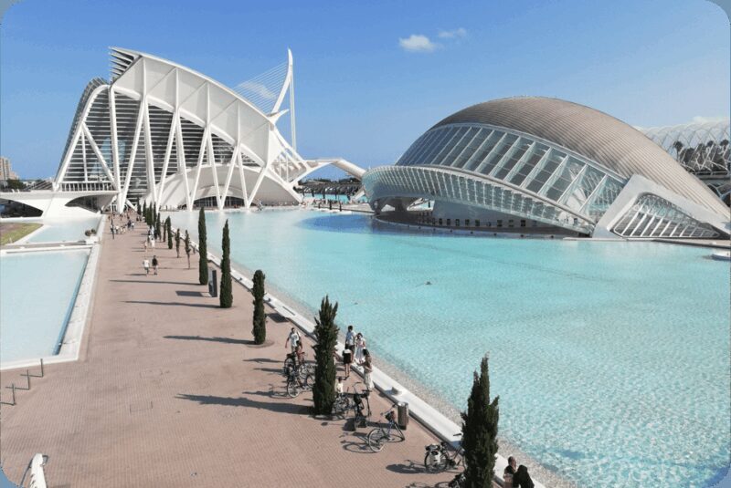Zoom Through Valencia: Top 25 Hotspots on E-Scooters - FAQ