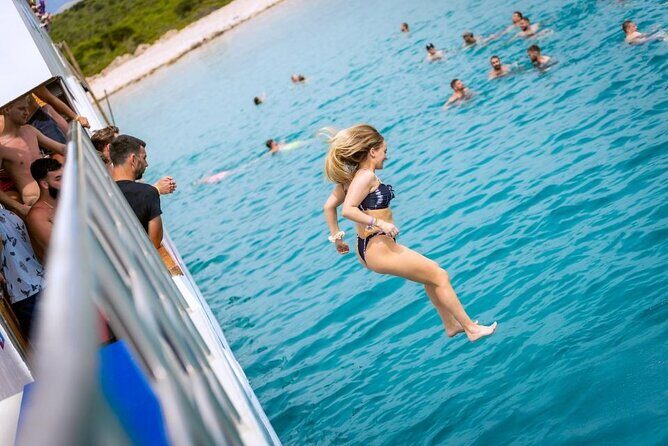 Zrce Booze Cruise - Novalja Boat party - The Sum Up