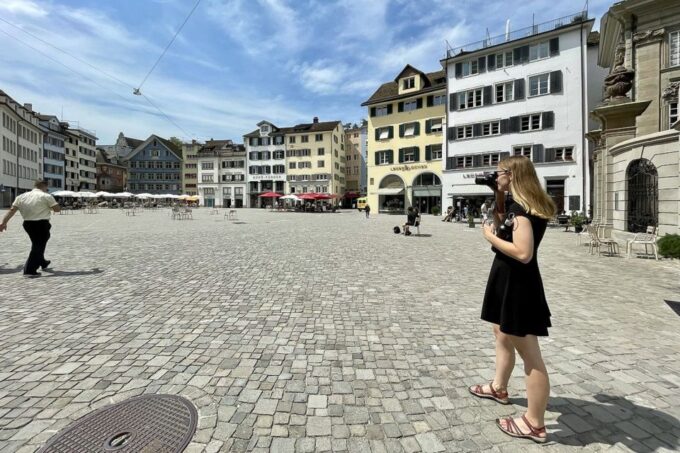 Zürich: 2-Hour Sightseeing Bus Tour - Booking and Cancellation Policy