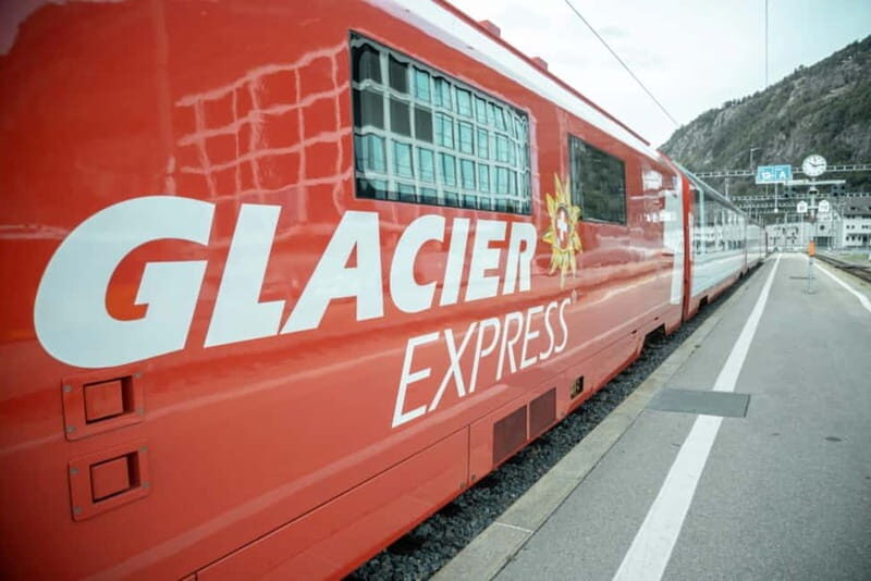 Zurich: Glacier Express's Swiss Alps & Lucerne Private Tour - Key Points