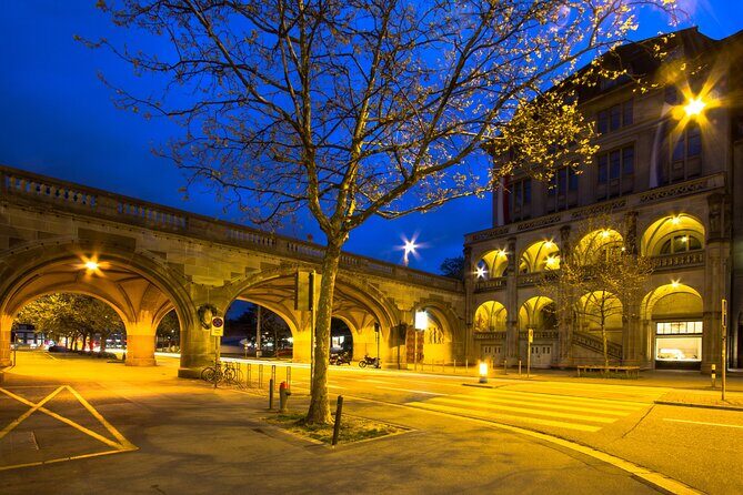 Zurich Highlights Self guided scavenger hunt and city tour - Practical Tips