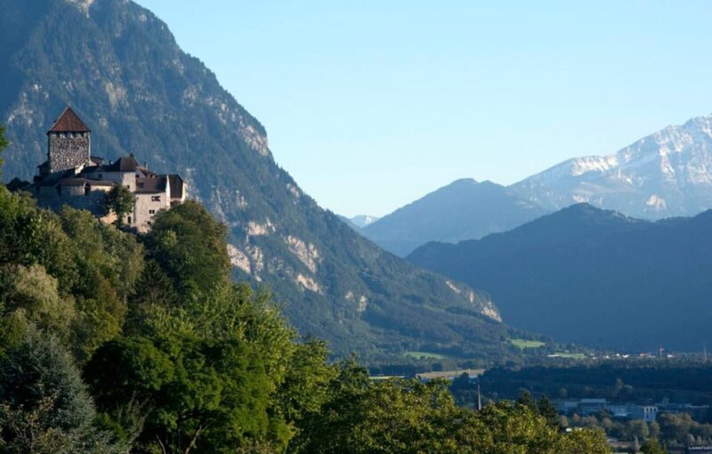 Zurich: Private Day Tour to Liechtenstein, Austria, and Germany - Exploring Vaduz in Liechtenstein