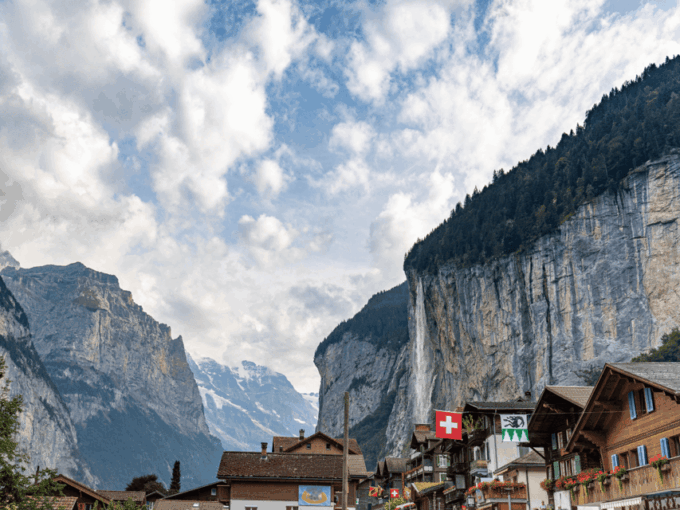 Zurich: Private Day Trip to Jungfrau and Lauterbrunnen - Ask Away