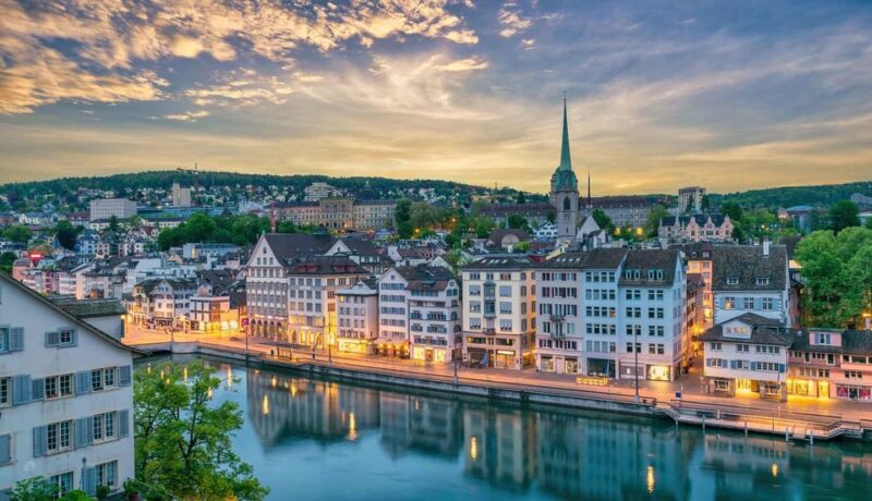 Zurich: Stein Am Rhein, Rhine Falls & Lake Boat Cruise - Discovering the Charming Town of Stein Am Rhein